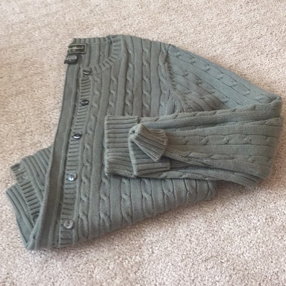 Eddie Bauer Cable knit sweater